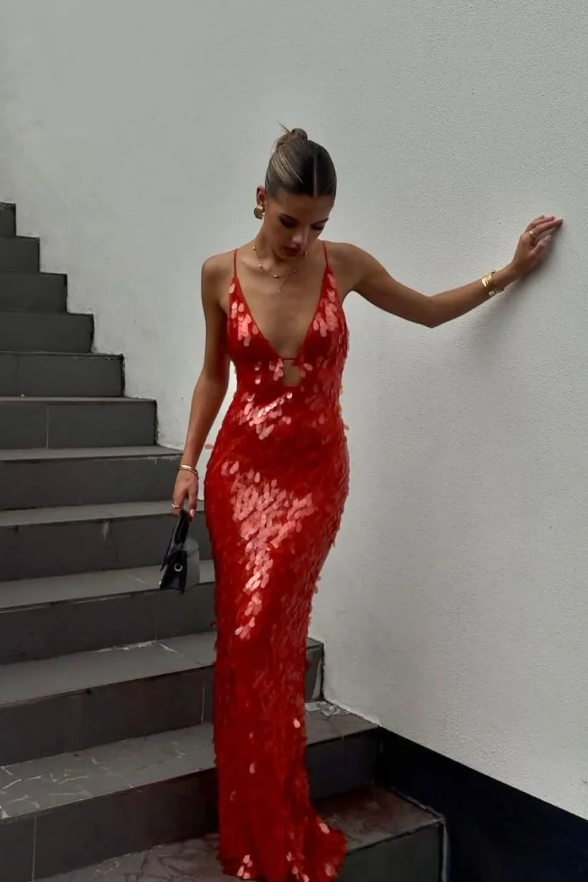 Nina – Timeless Draped Dress