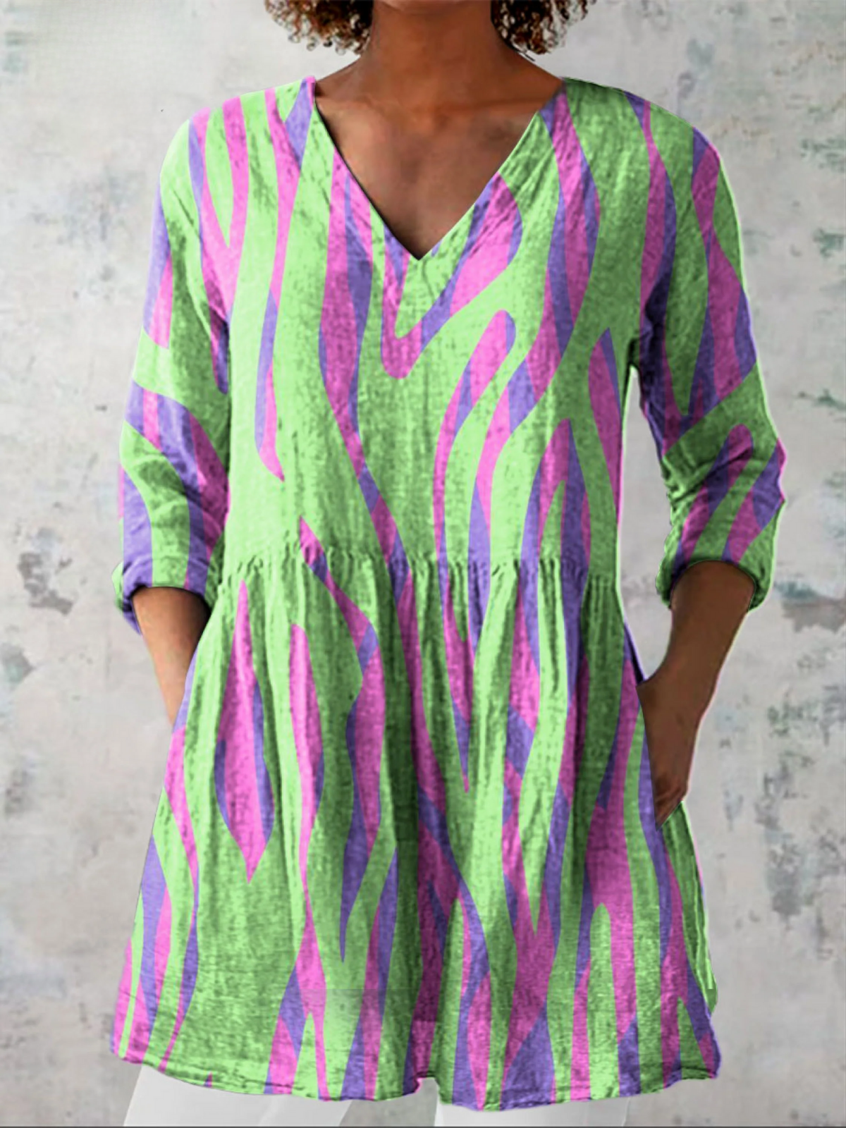 Gisella | Long Blouse with V-Neck