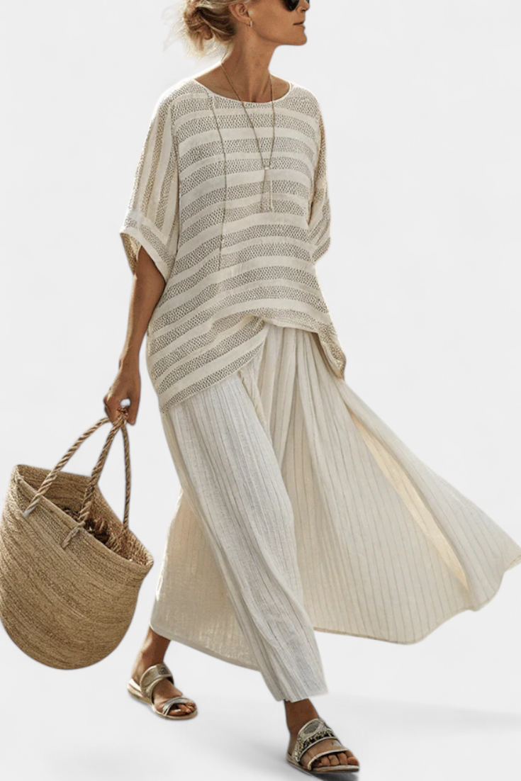 Graziella – Striped natural bamboo top and flowing linen trousers