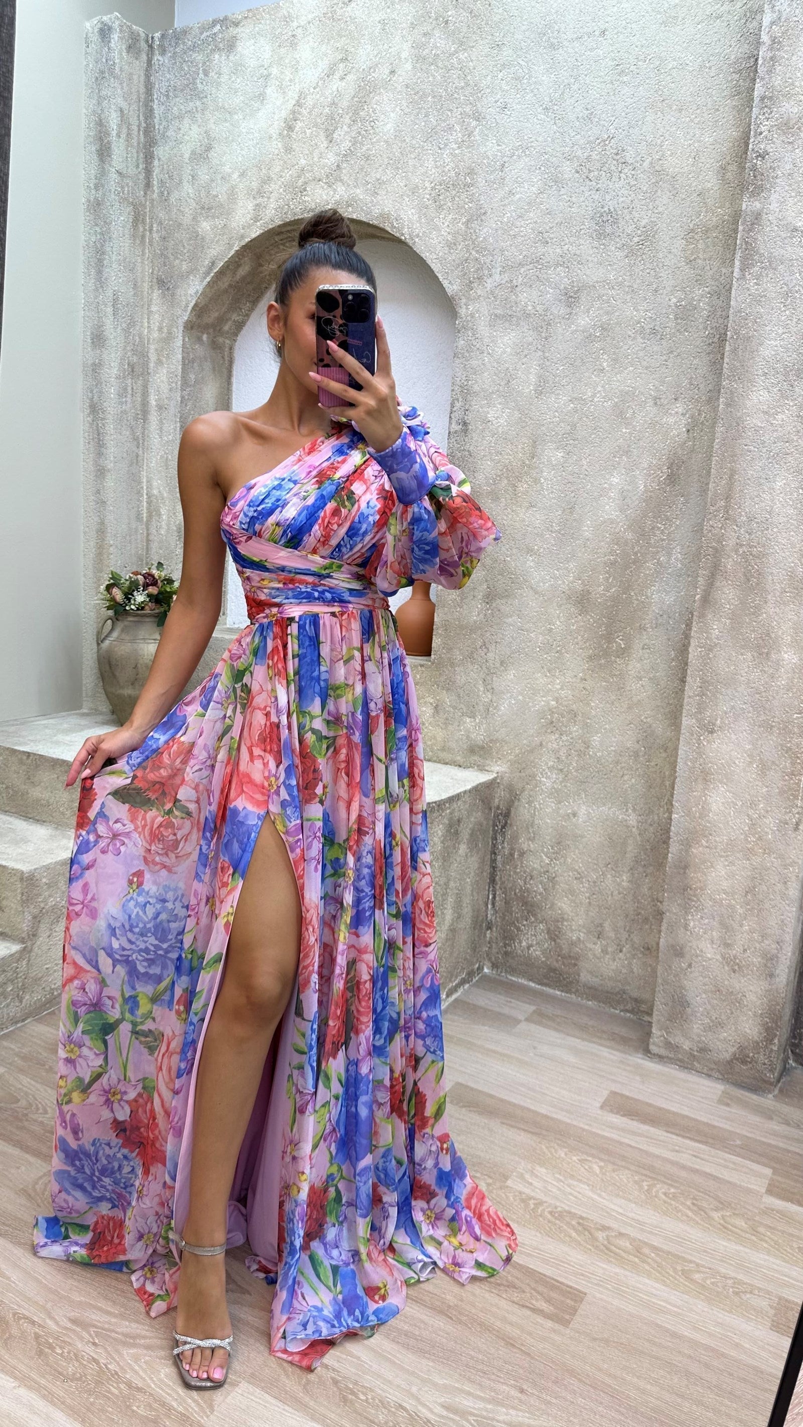 Kaia – Timeless Draped Dress