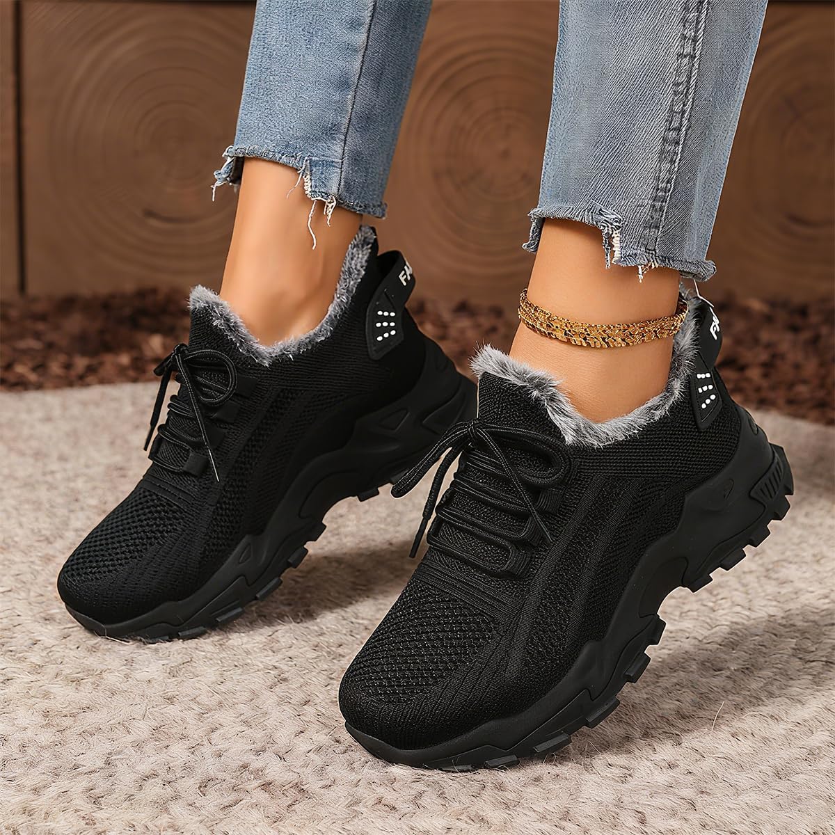 VYLLORÉ™ CozyStride Sneakers