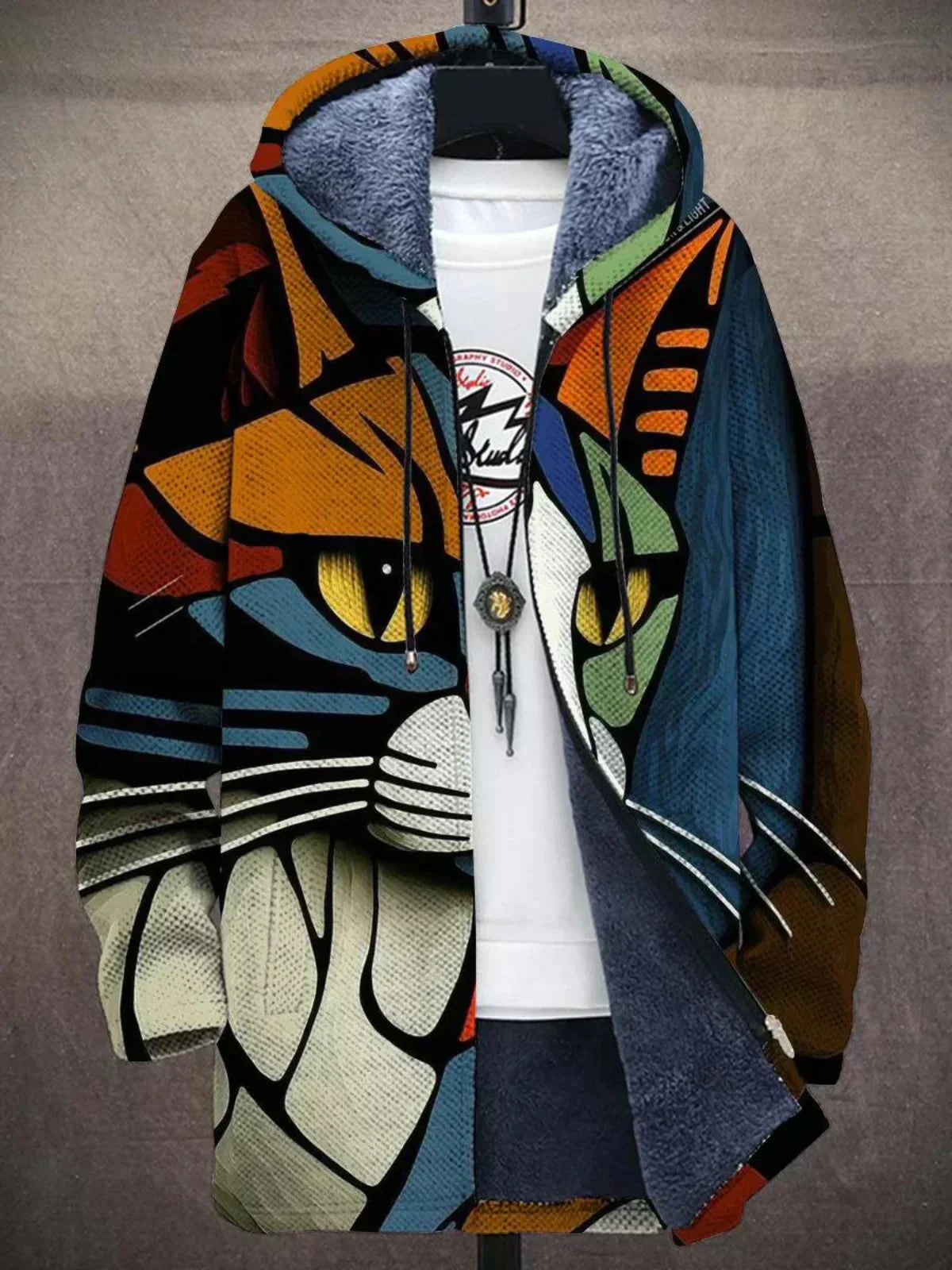 Delilah™ | Luxurious cardigan with artistic inspiration