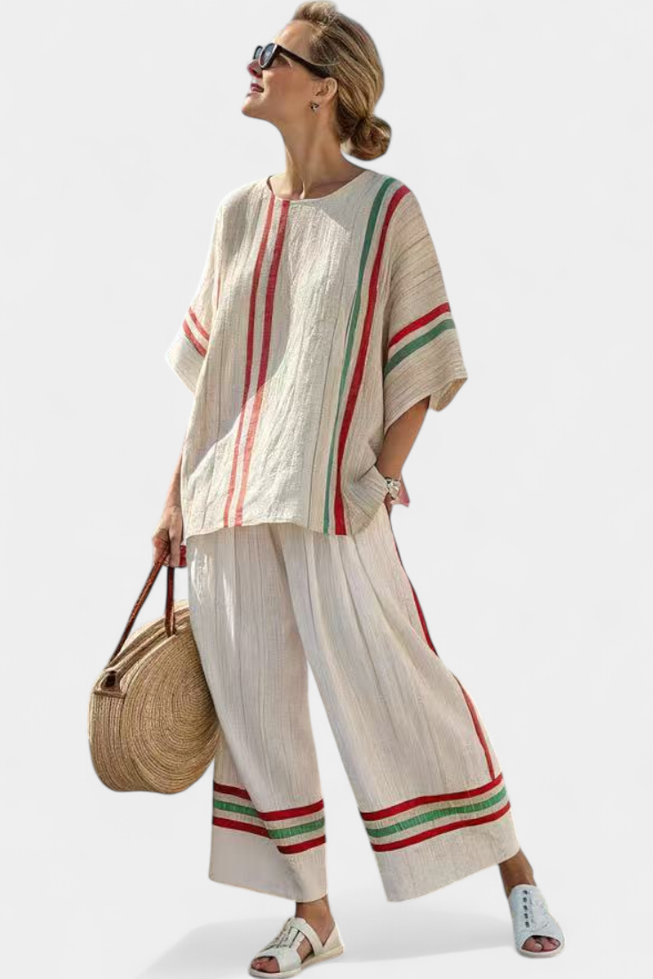 Noemi – printed boho blouse and comfortable wide-leg trousers
