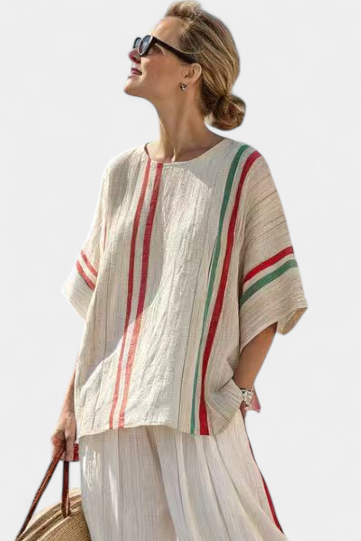 Noemi – printed boho blouse and comfortable wide-leg trousers