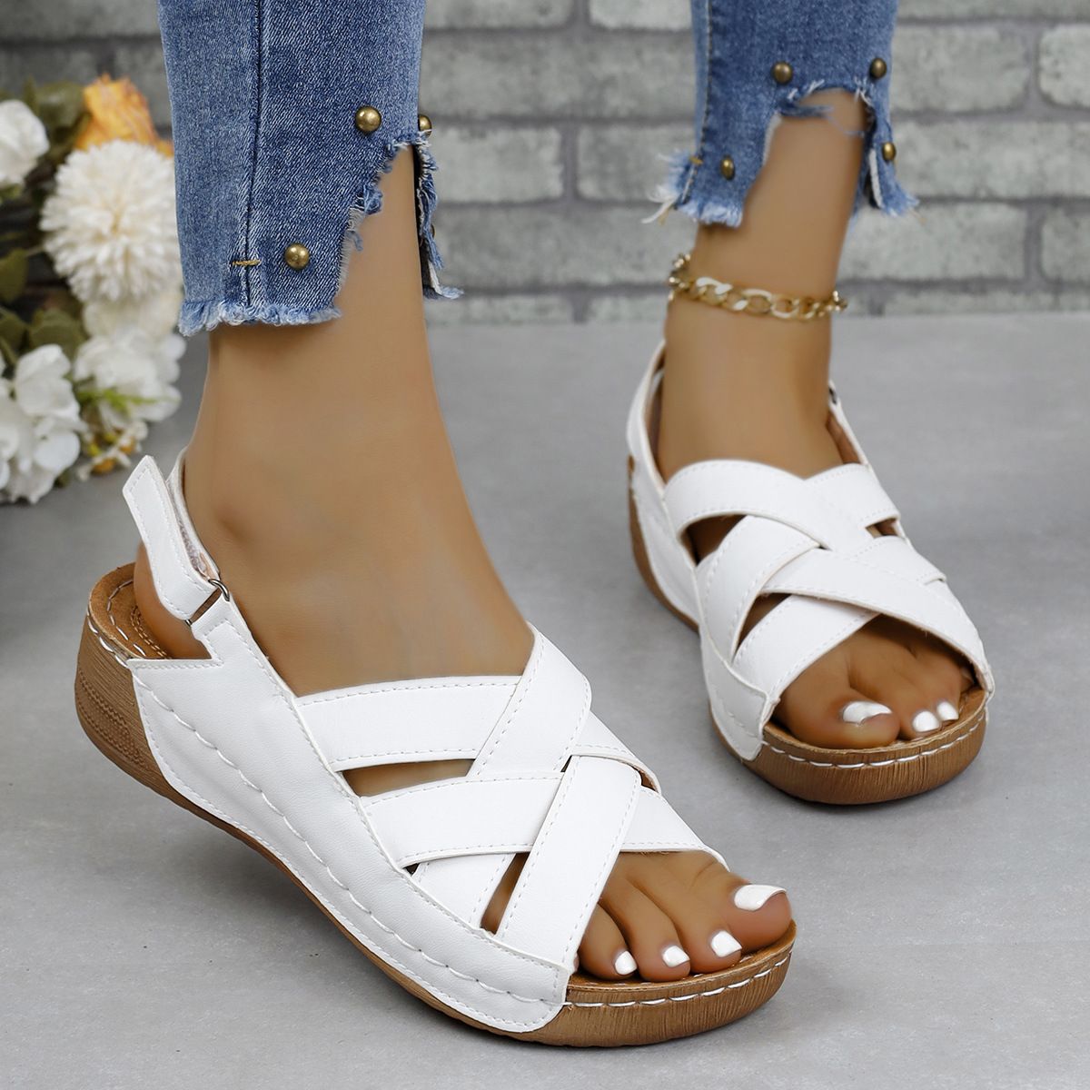 Rova™ | Orthopaedic Sandals