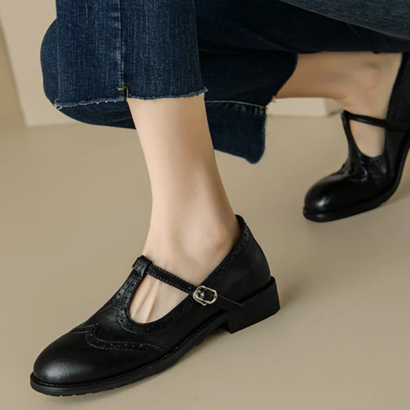 Mady | Elegant T-Strap Mary Janes