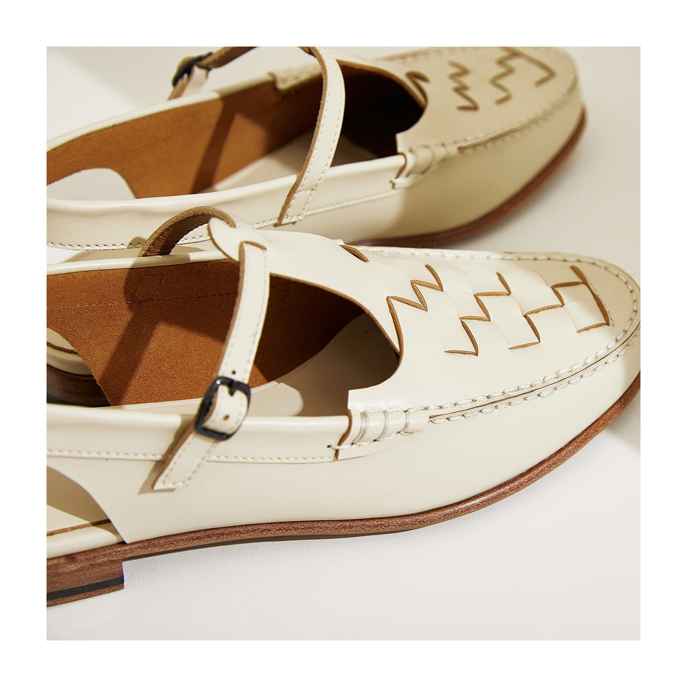 Eliara - Woven Charm Sandals