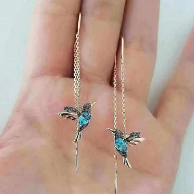 Boucles d'oreilles avec émail oiseau-mouche et zirconiums