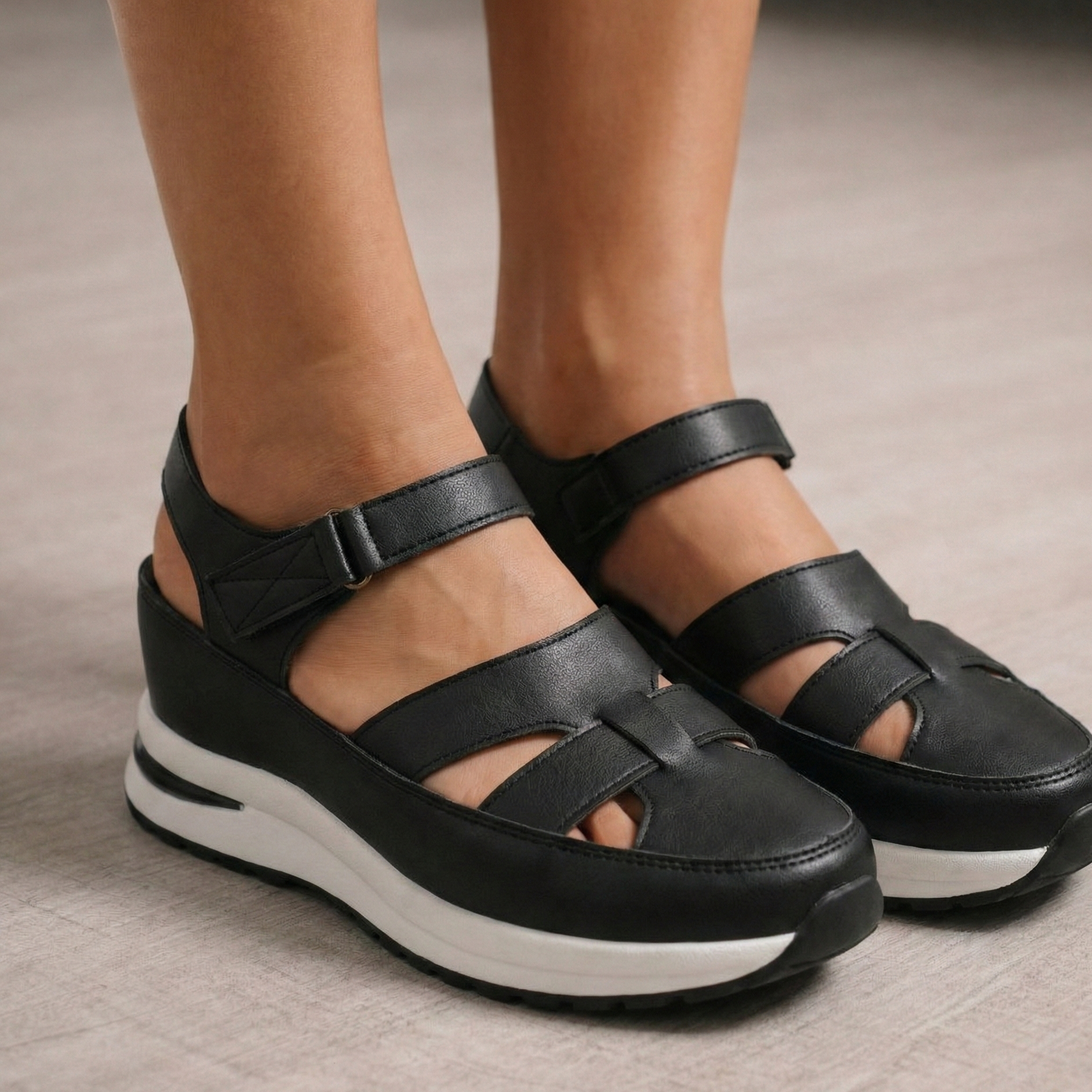 Nahal™ Closed-Toe Sneaker Sandals for Ultimate Comfort